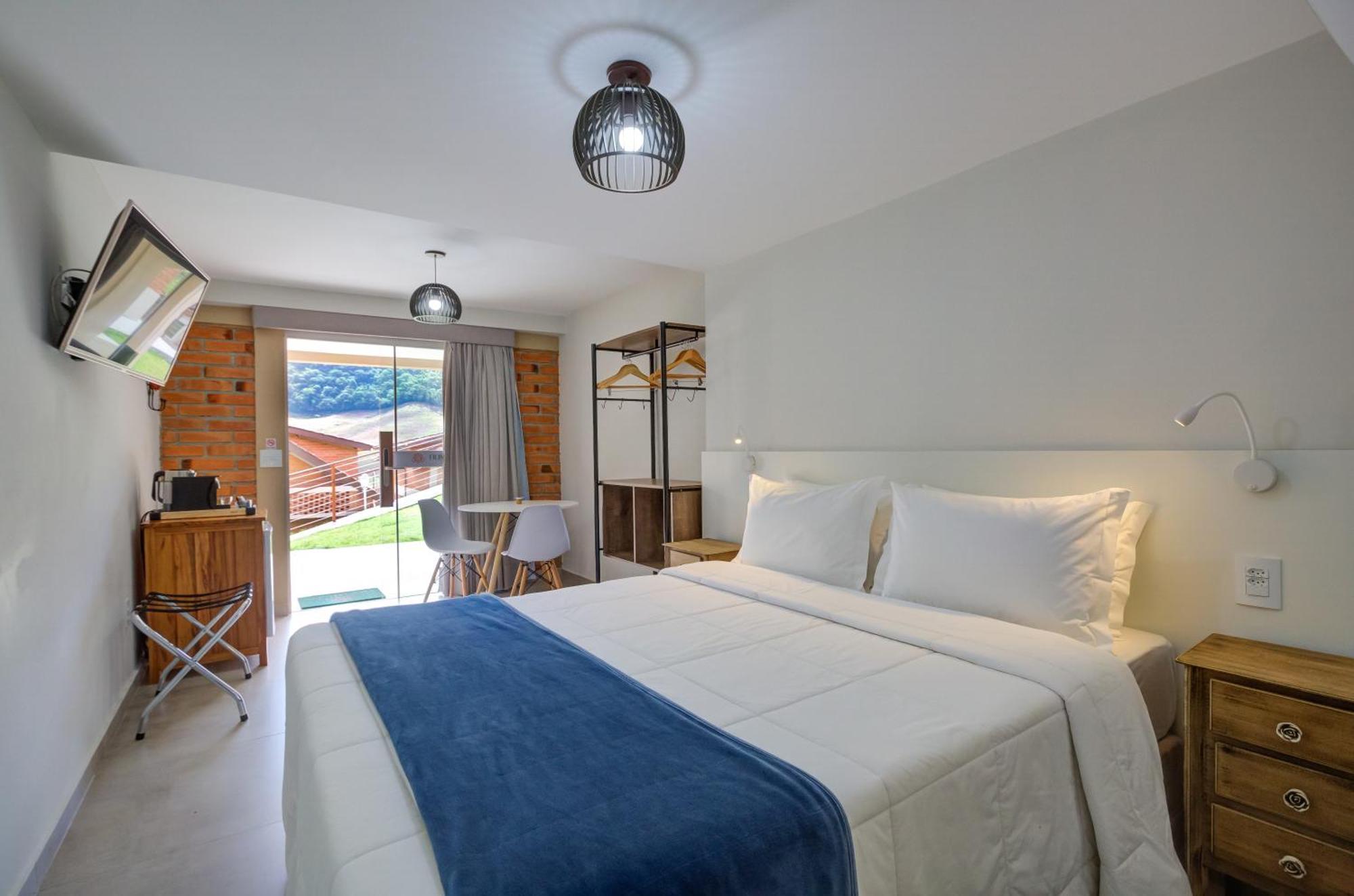 Filimahalo Hotel 세라니그라 외부 사진
