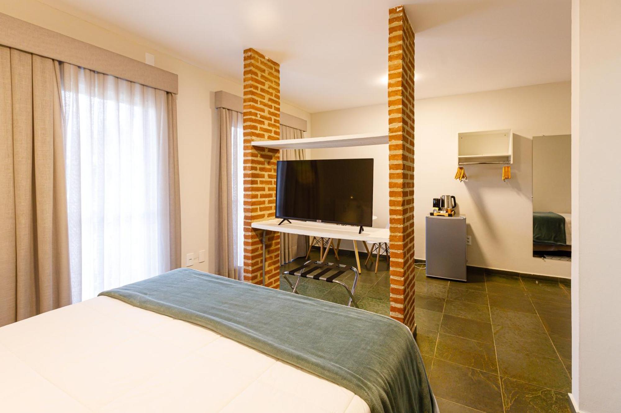 Filimahalo Hotel 세라니그라 외부 사진